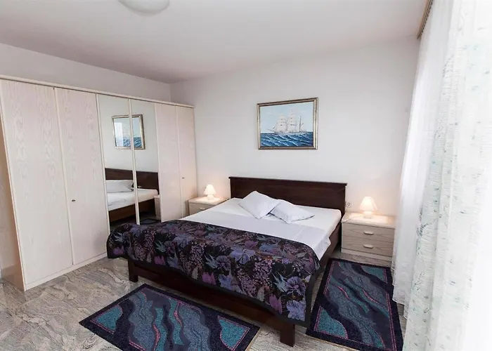 Apartment In 39335 Crikvenica