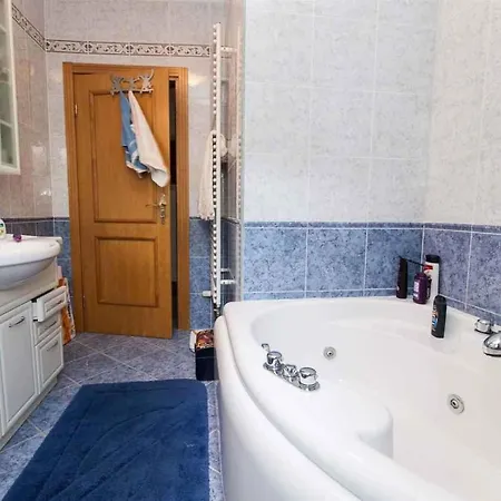 Apartment In 39335 *