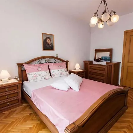 Appartamento In 39335