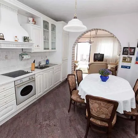 In 39335 Apartment