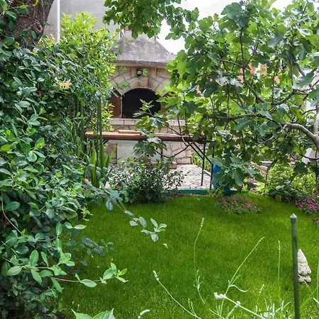 In 39335 * Crikvenica